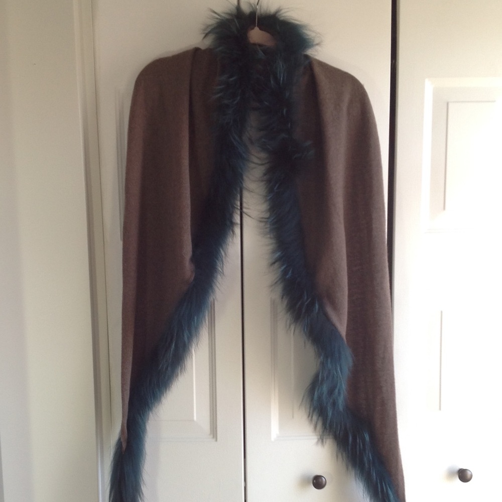 Altea Women's Scarf, One size, new with tags. - Picture 7 of 8
